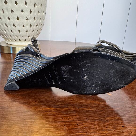 Bruno Magli Black Leather Sandal Size 7.5 - Picture 7 of 14